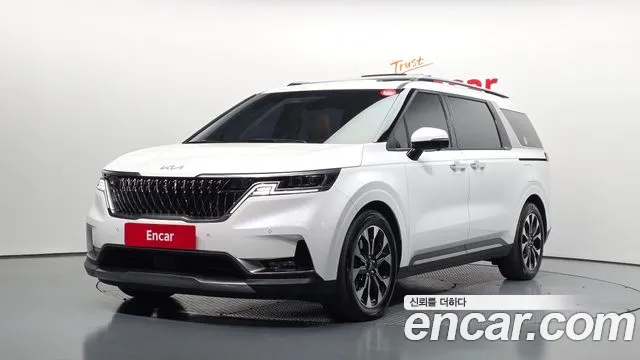 Фотография автомобиля — Kia Carnival 4th Gen