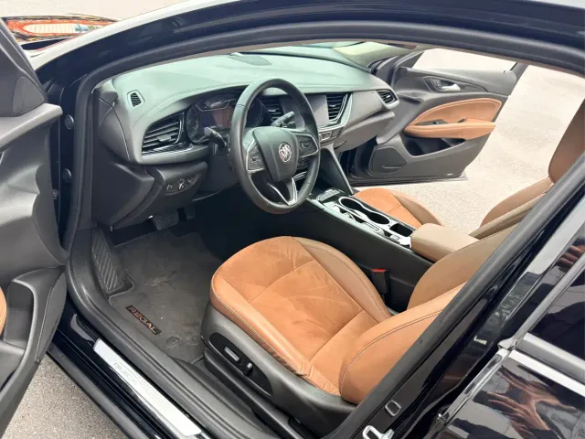 Buick Regal — Фото автомобиля 8