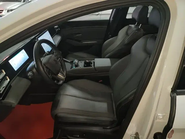 BYD Qin L — Фото автомобиля 14