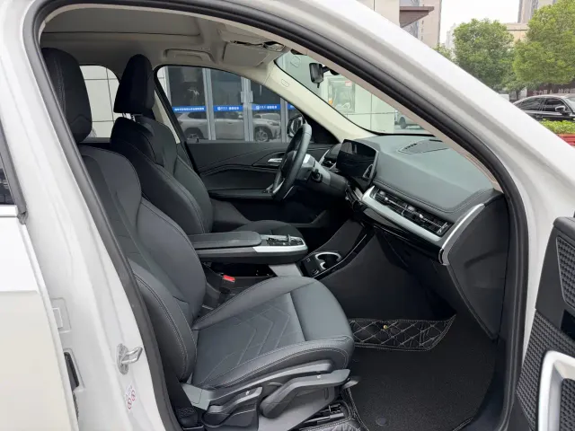 BMW X1 — Фото автомобиля 10