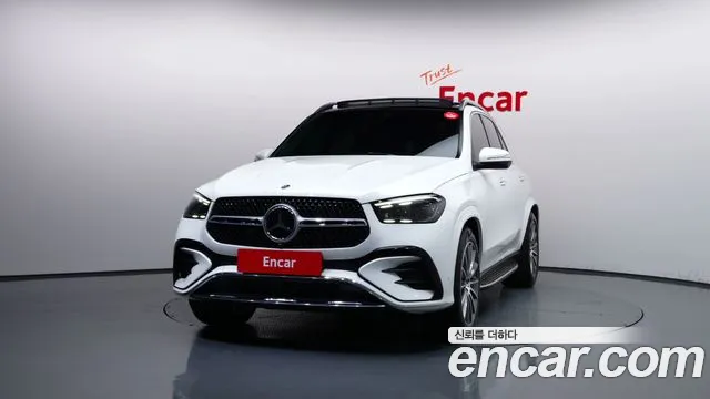 Mercedes-Benz GLE-Class — Фото автомобиля 3