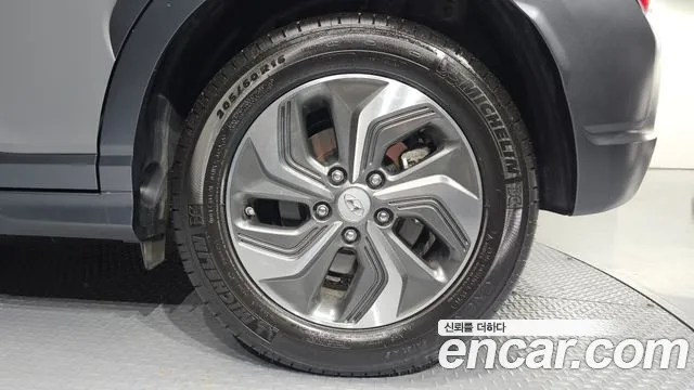 Hyundai Kona Новый Kona Гибрид Modern — Фото автомобиля 21