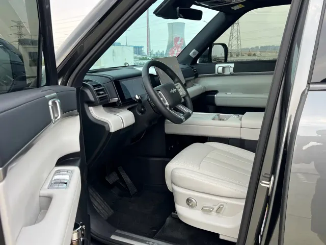 BYD FangChengBao Titanium 7 — Фото автомобиля 9
