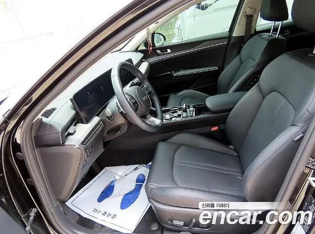Kia K5 Generation 3 — Фото автомобиля 5