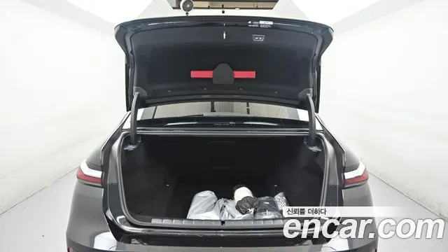 BMW 7-Series 7 серия (G70) 740i xDrive M Sport Limited — Фото автомобиля 20