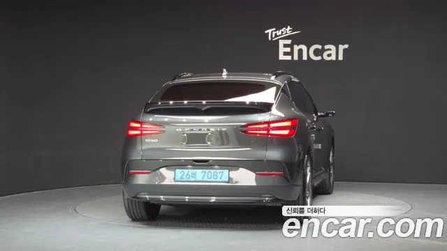 Genesis GV60 — Фото автомобиля 4