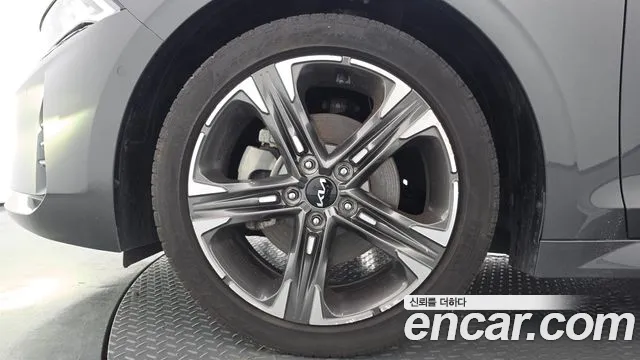 Kia K5 Signature — Фото автомобиля 3