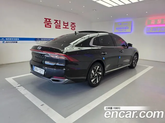 Hyundai Grandeur — Фото автомобиля 18