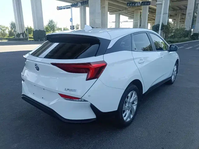 Buick Velite 6 — Фото автомобиля 6