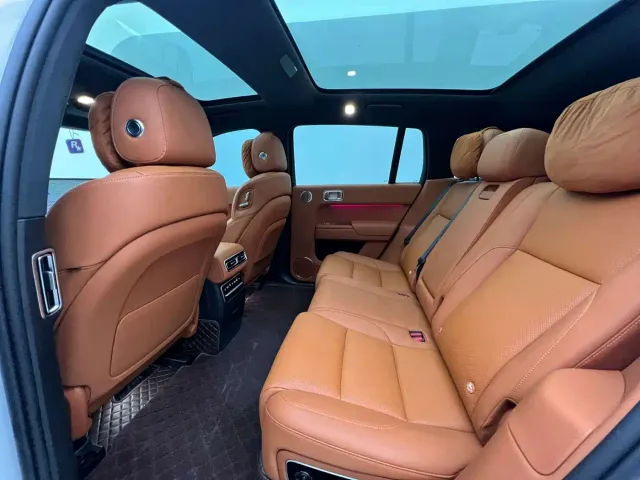 Li Auto L7 — Фото автомобиля 7