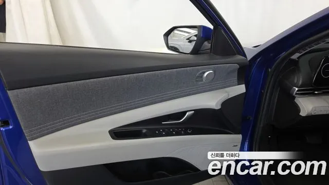 Hyundai Avante CN7 — Фото автомобиля 24
