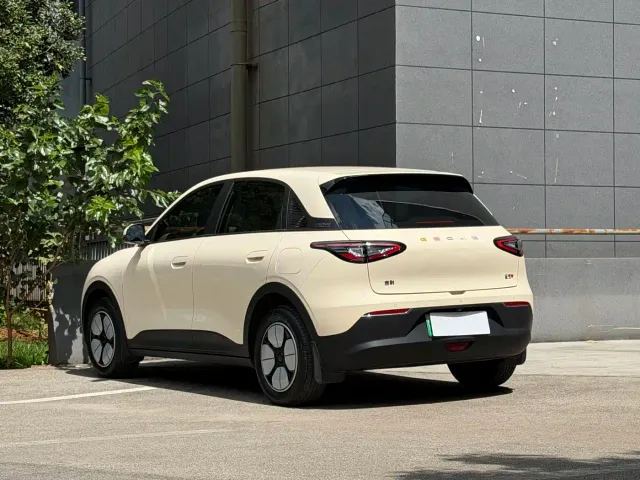 Geely Starry Wish — Фото автомобиля 4