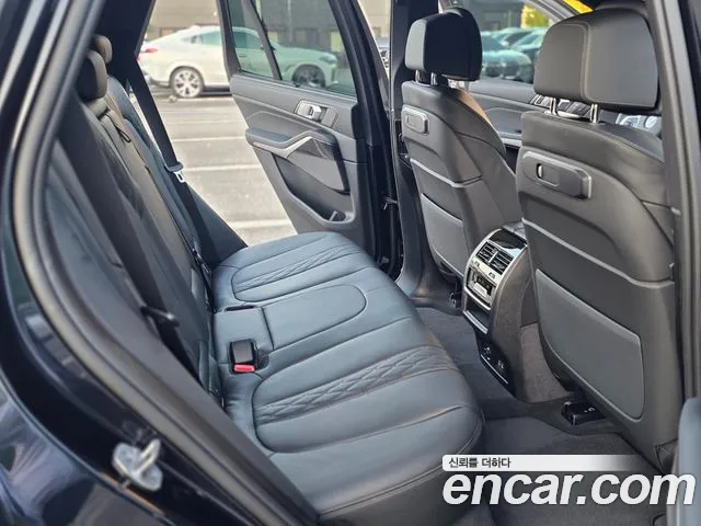 BMW X5 — Фото автомобиля 13