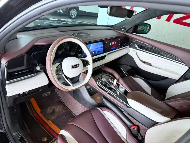 Geely Xingyue L — Фото автомобиля 5
