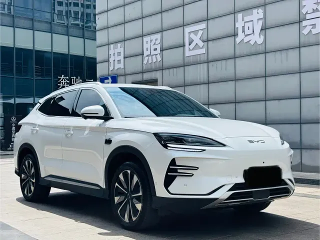 BYD Song PLUS — Фото автомобиля 3