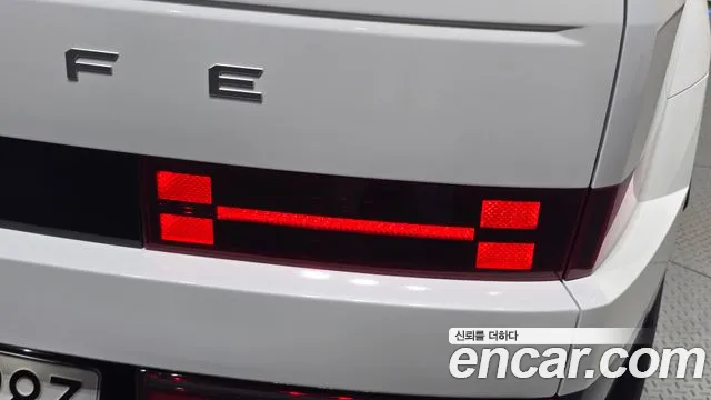 Hyundai Santa Fe MX5 — Фото автомобиля 23