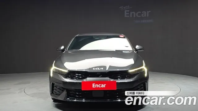 Kia K5 Noblesse — Фото автомобиля 3