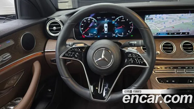 Mercedes-Benz E-Class W213 — Фото автомобиля 13