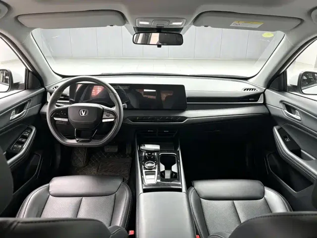Changan Raeton Plus — Фото автомобиля 4