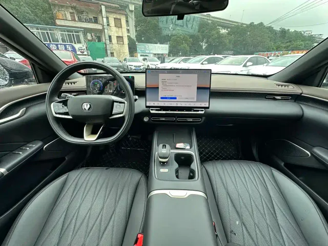 Changan Eado — Фото автомобиля 14