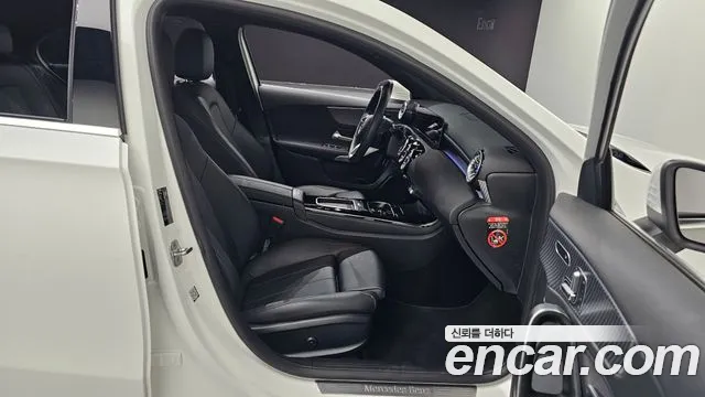 Mercedes-Benz A-Class — Фото автомобиля 26