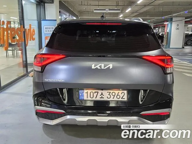 Kia Sportage Sportage 5-е поколение Бензин 1.6 турбо 2WD — Фото автомобиля 4