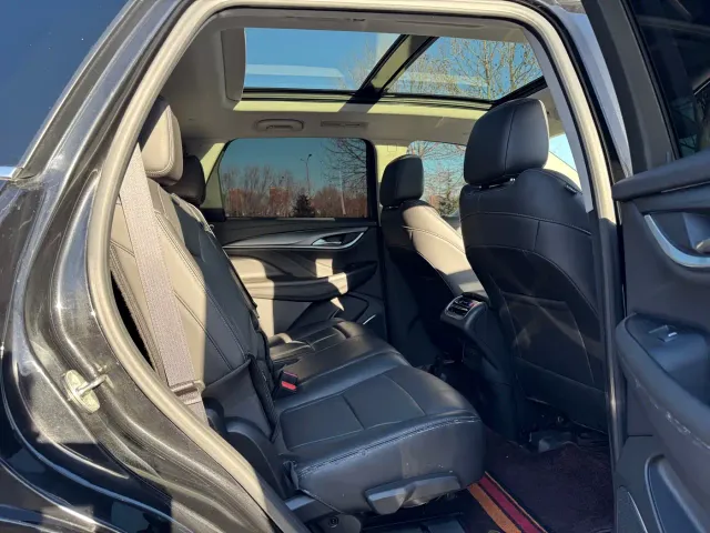 Buick Enclave — Фото автомобиля 16
