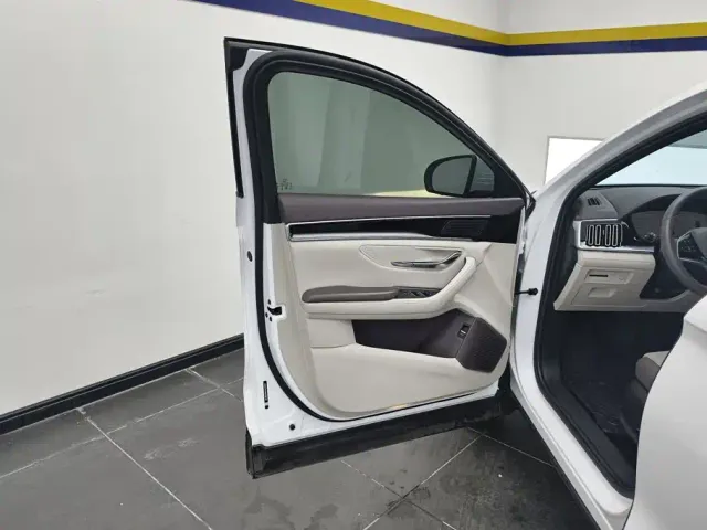 BYD Song PLUS — Фото автомобиля 7