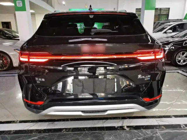 BYD Song PLUS — Фото автомобиля 5