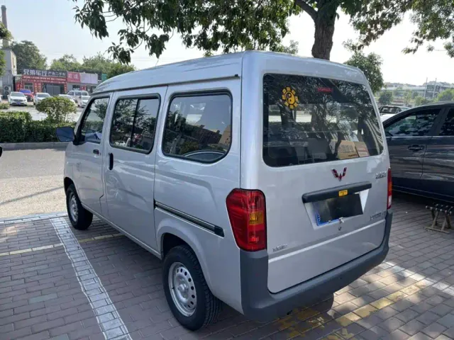 Wuling Zhiguang — Фото автомобиля 6