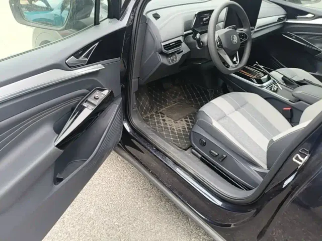 Volkswagen ID.4 Crozz — Фото автомобиля 15
