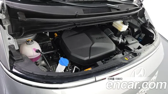 Hyundai Staria — Фото автомобиля 9