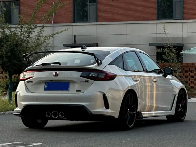 Honda Civic — Фото автомобиля 18