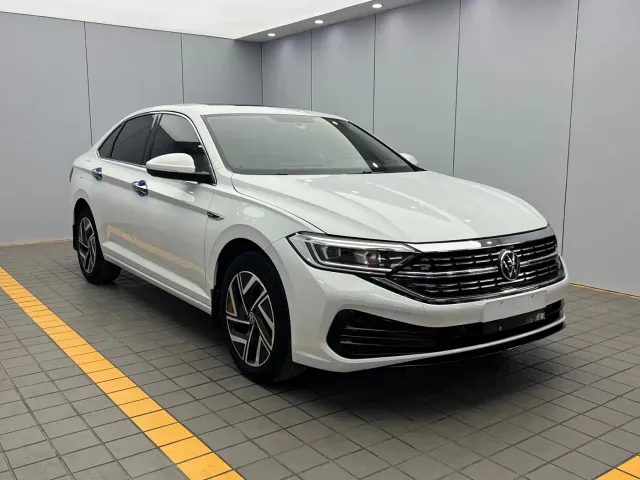 Volkswagen Sagitar — Фото автомобиля 3