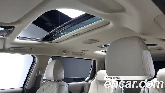 Kia Carnival 4th Gen — Фото автомобиля 23