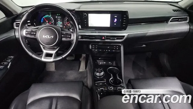 Kia K5 Prestige — Фото автомобиля 7