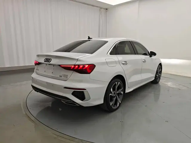 Audi A3 — Фото автомобиля 5