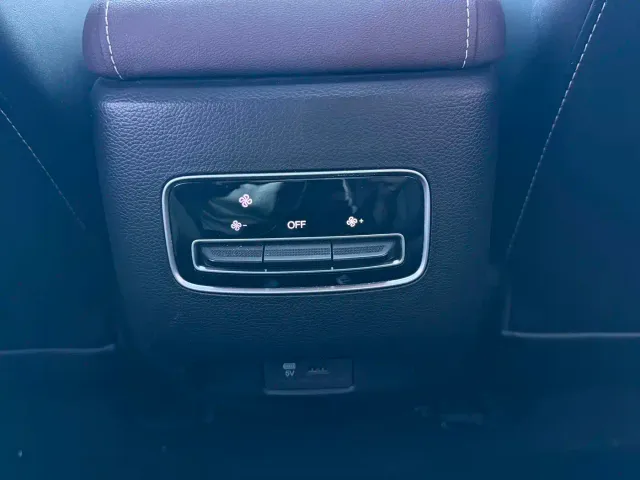 GAC Trumpchi M6 — Фото автомобиля 17