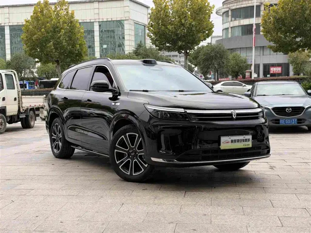 Aito M7 — Фото автомобиля 3