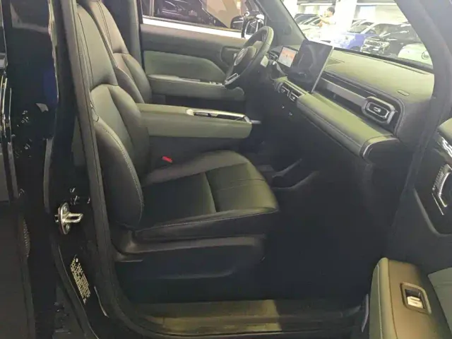 Baojun Yep Plus — Фото автомобиля 8