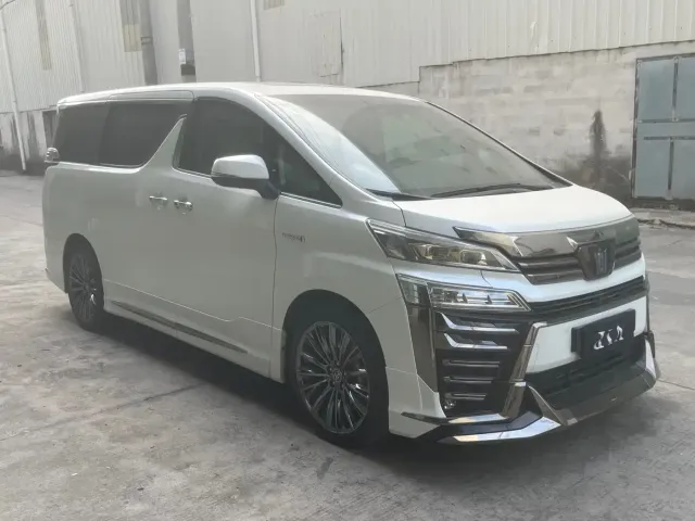 Фотография автомобиля — Toyota Vellfire