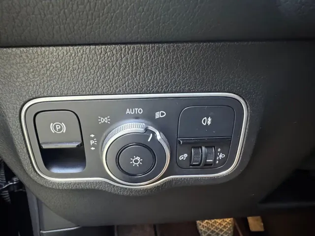 Mercedes-Benz GLB-Class — Фото автомобиля 17