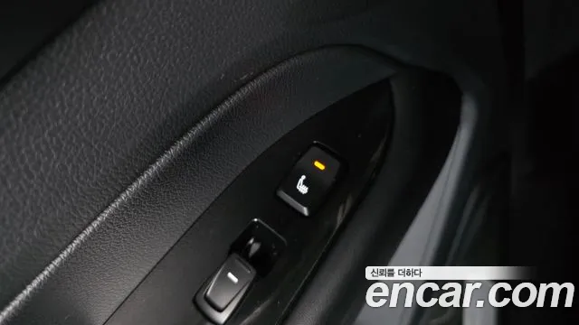 KG_Mobility_Ssangyong Rexton Новый Rexton Sport Дизель 2.2 4WD — Фото автомобиля 18