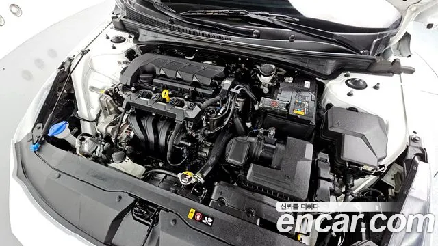 Hyundai AVANTE Avante (CN7) — Фото автомобиля 6