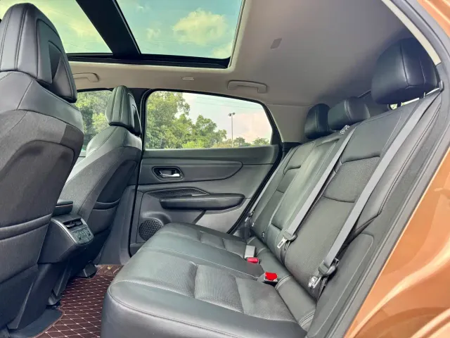 Nissan Ariya — Фото автомобиля 6
