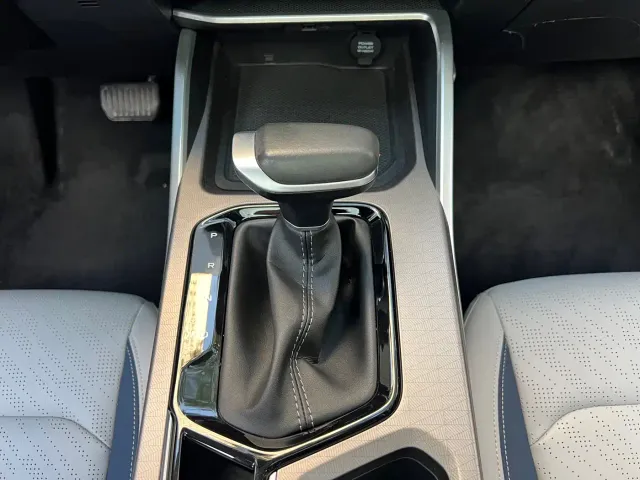 Geely Emgrand — Фото автомобиля 14