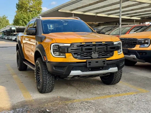 Ford Ranger — Фото автомобиля 3