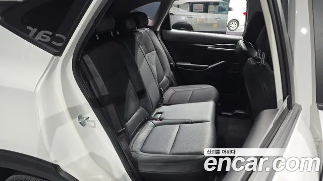 Kia Seltos — Фото автомобиля 11