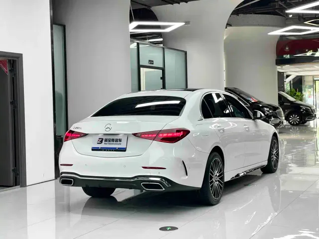 Mercedes-Benz C-Class — Фото автомобиля 11
