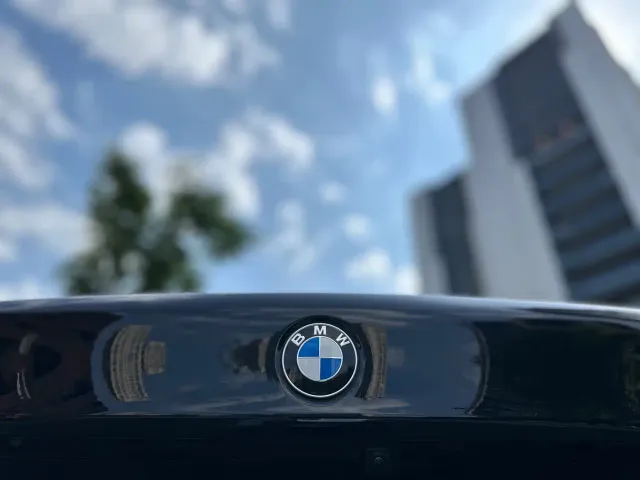 BMW 5 Series — Фото автомобиля 27